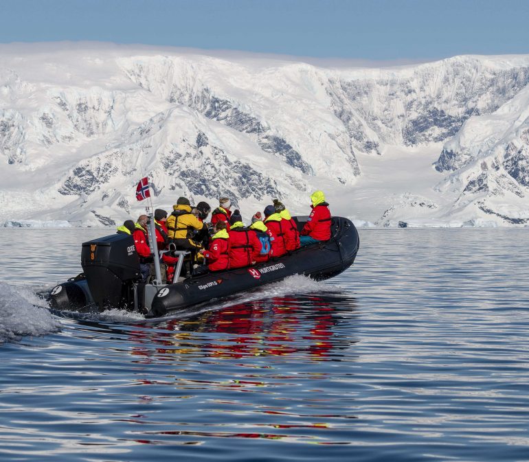 20191107 Wilhelmina Bay 4468 Print Byandreaklaussner 8399670 Photo Andrea Klaussner Min