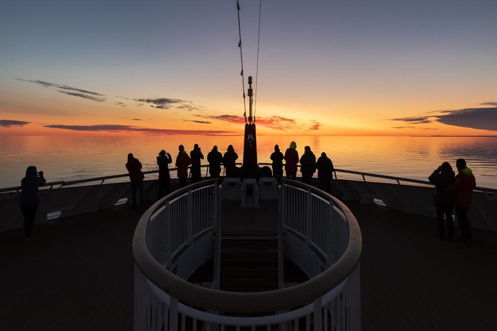 Ms Roald Amundsen Nwp Canada